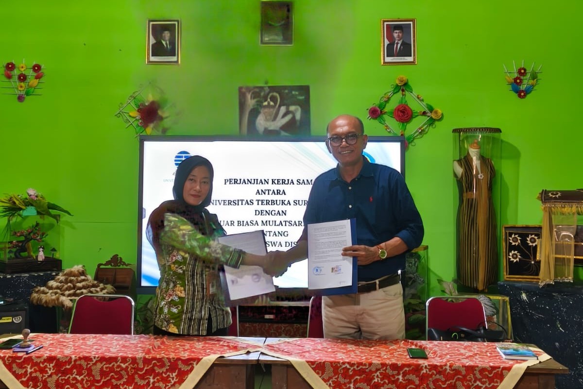 Penandatanganan PKS UT Surakarta dengan SLB Mulatsarira Baturetno