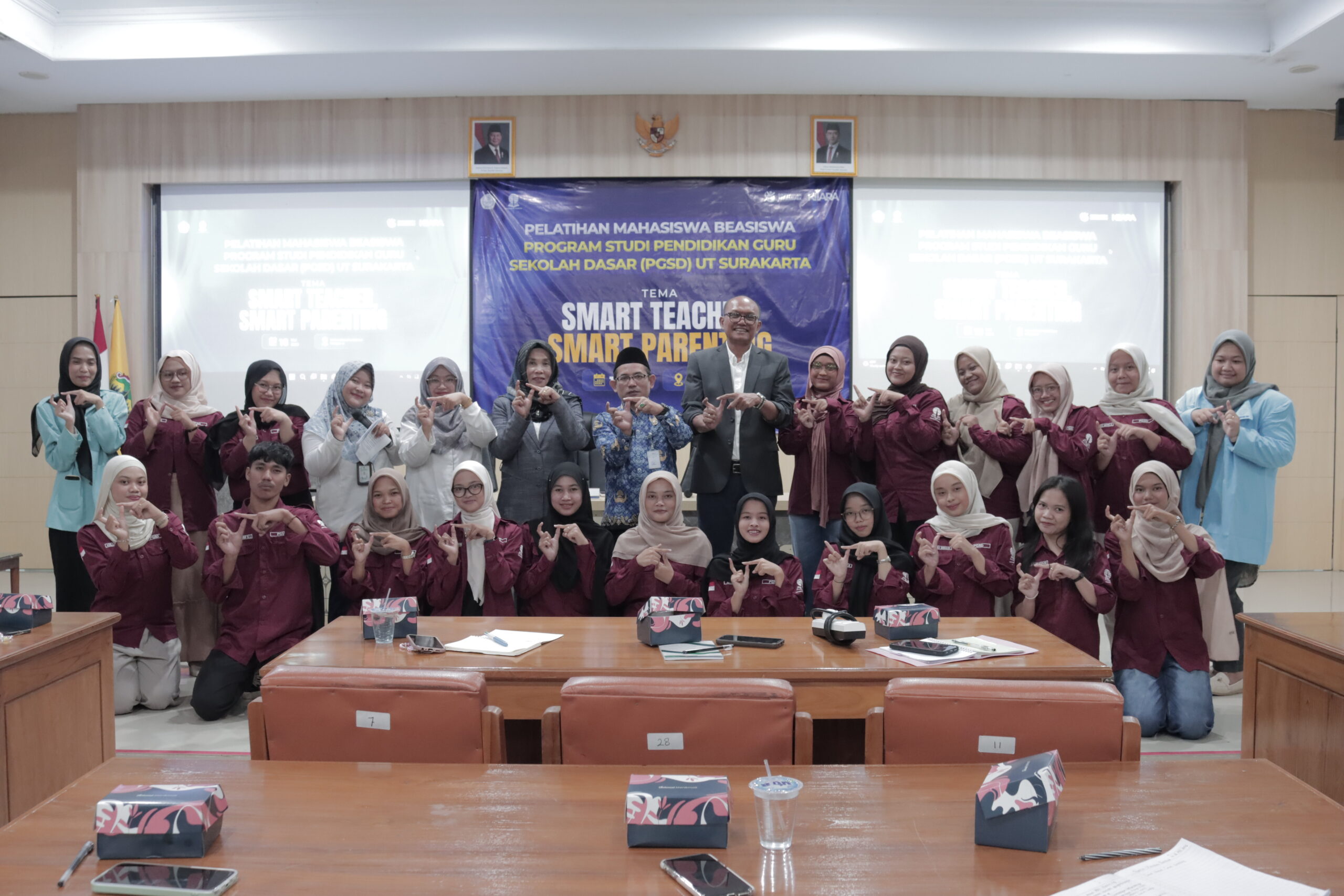 Smart Teacher, Smart Parenting