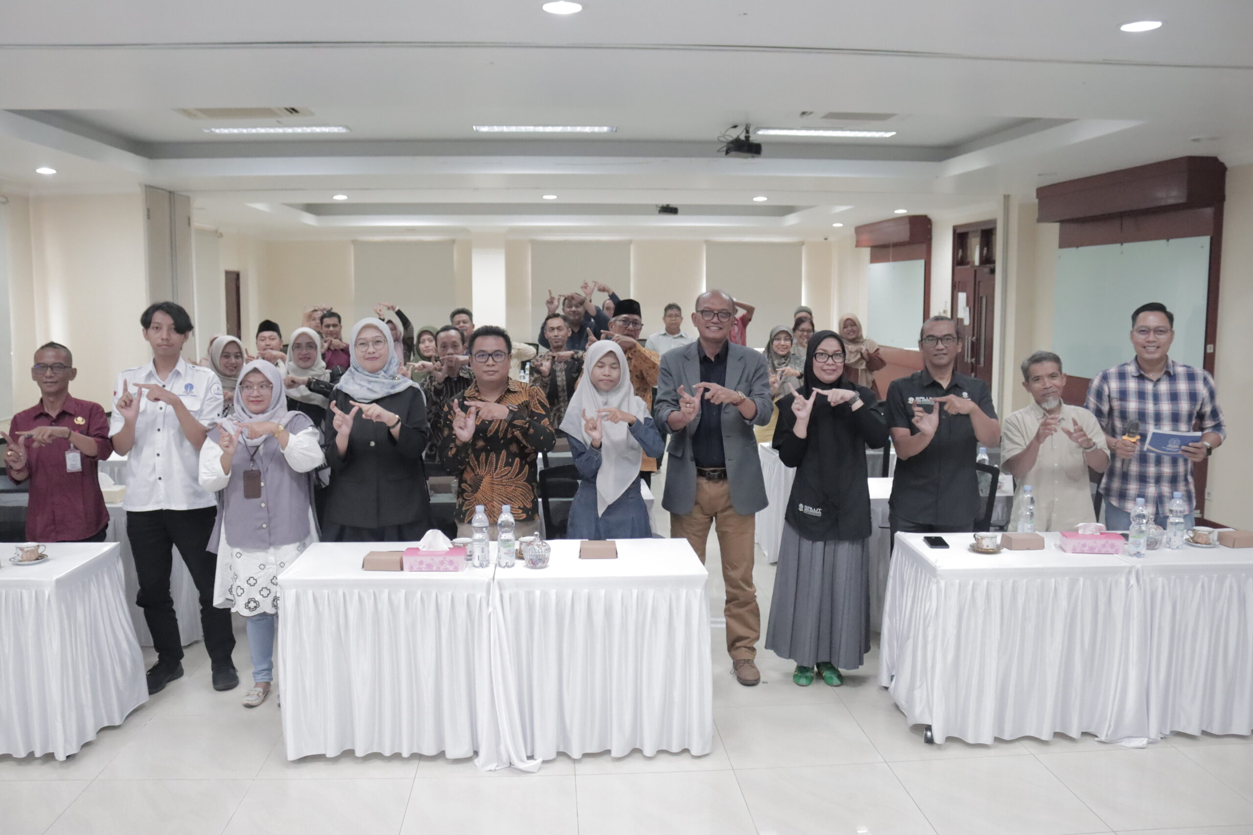 Rapat Koordinasi Daerah UT Surakarta